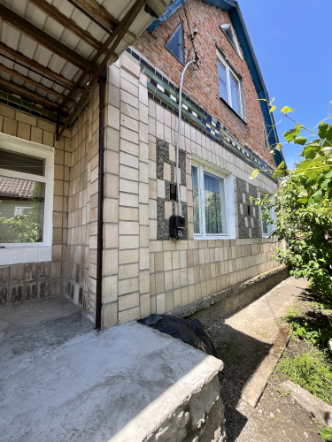 Будинок по вул. Степова р-н Південний